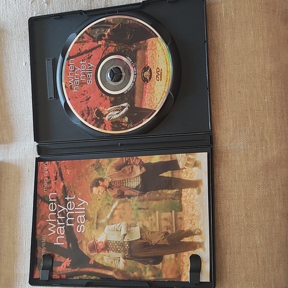 TWO MOVIES & TWO BOOKS - Picture 9 of 17